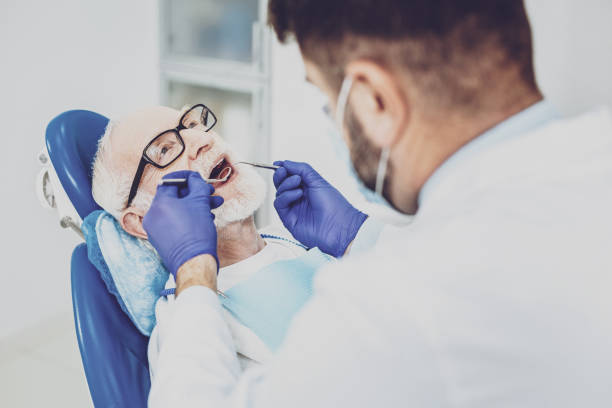 Best Dentist for Tooth Abscess  in Dinuba, CA